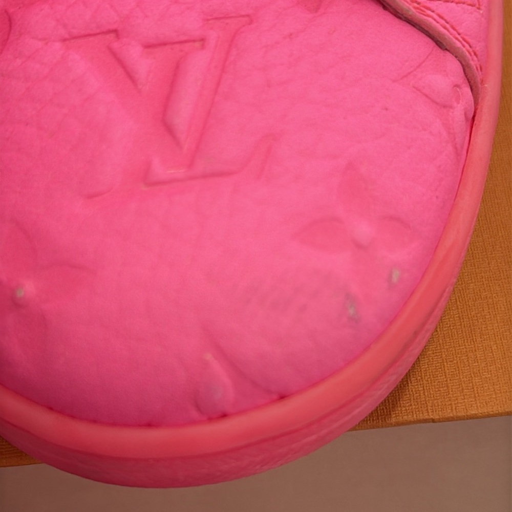 Louis Vuitton Men’s hot Pink Sneakers - Picture 9 of 9
